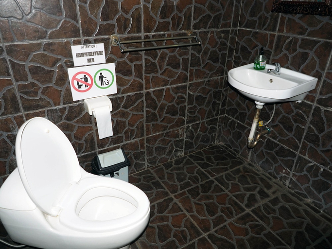 Bathroom 3, Scuba Tribe Bali dive-resort, Karangasem