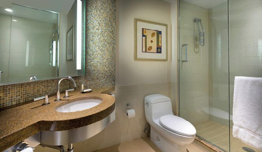 Bathroom, The Brook at Turning Stone Resort Casino, Oneida