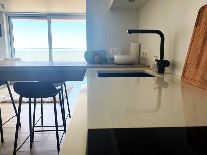 Private kitchen 3, Seafront Luxury With Ocean Views, West-Vlaanderen