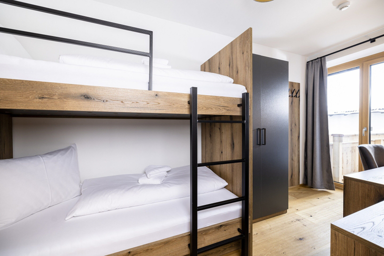 Room 3, Modern Apartment at the Wilder Kaiser, Kufstein