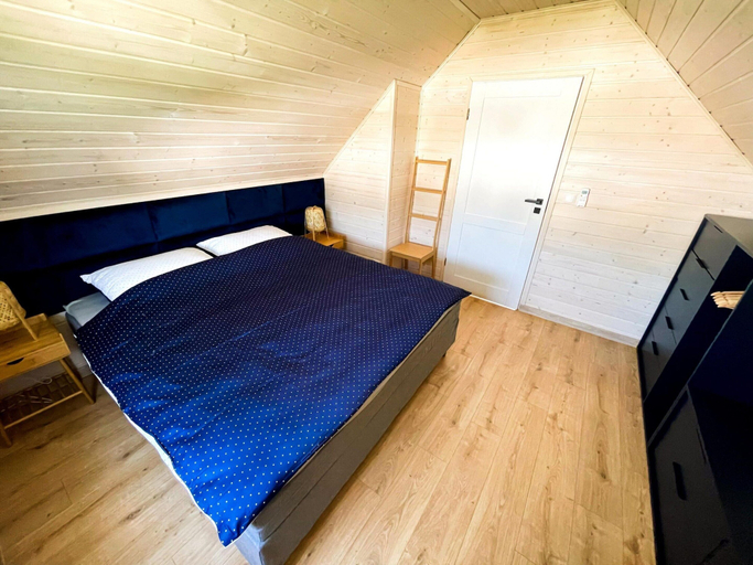 Room 2, Cottage Near Kopan Beach and Lake, Sławno