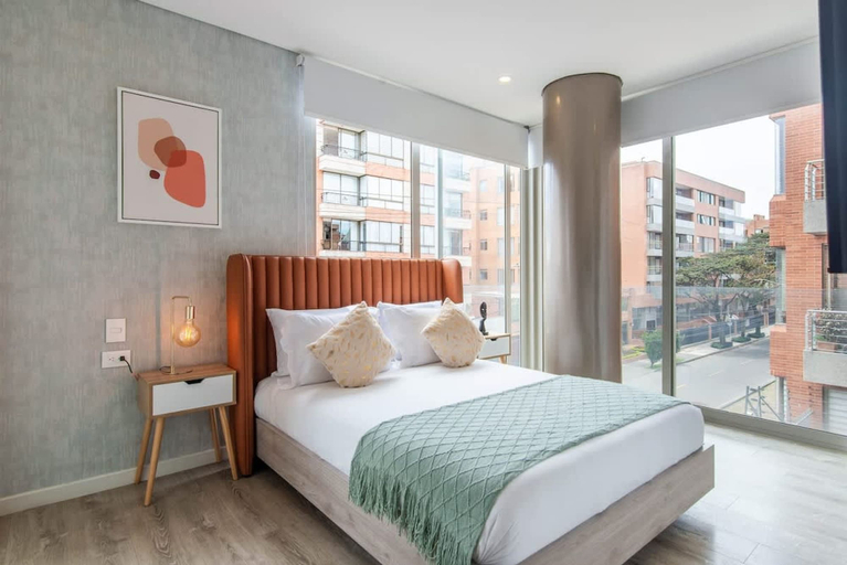 Room 2, Amazing 1BR in Usaqu n, Santafé de Bogotá