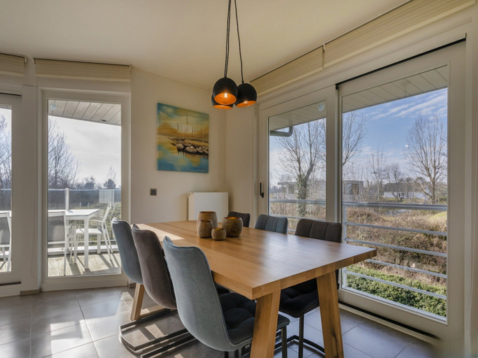 Dining, Spacious Apartment With Mill Views in Koksijde, West-Vlaanderen
