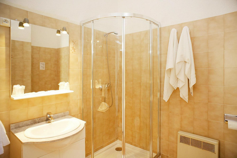 Bathroom 4, Romantic Getaway in L'ile-rousse, Haute-Corse