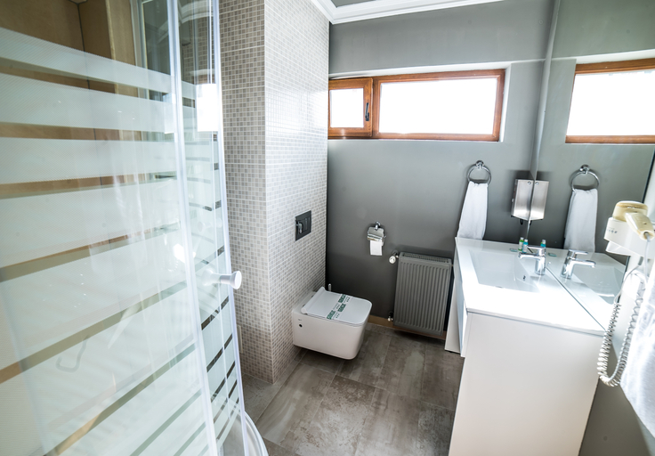 Bathroom 4, Hotel Boavista, Timisoara