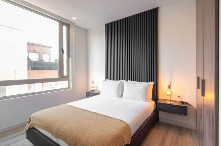 Room 4, Unique 3 BR Apartment in Usaqu n, Santafé de Bogotá