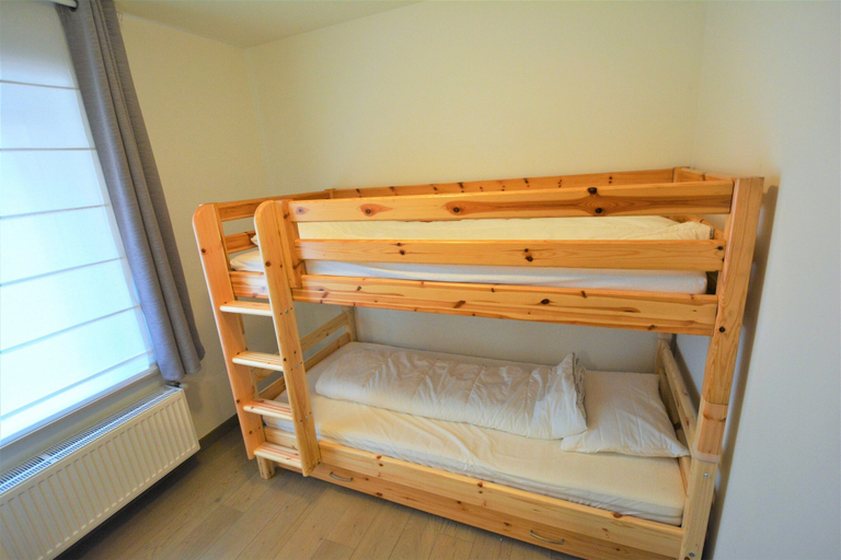 Room 5, Apartment in Knokke Near the Beach, West-Vlaanderen