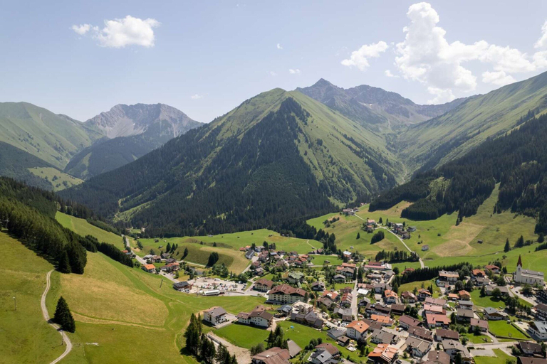 Aerial view 5, Apartment in Berwang With Ski-in/ski-out, Reutte