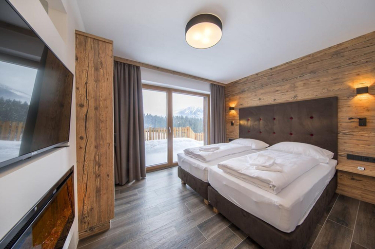 Bedroom 3, Chalet in Neukirchen near Wildkogel Ski Arena, Zell am See