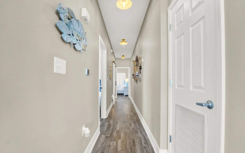Interior 4, Sapphire Shores - Beachfront With Chair Setup, Bay