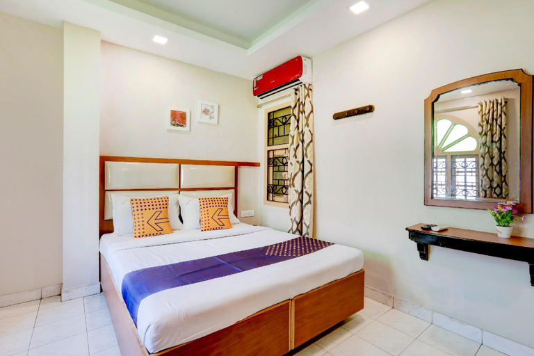 Others 4, Sarovar Inn, Chennai