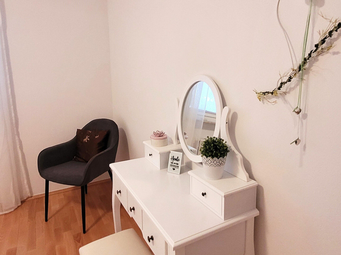 Room 5, Apartment in Winterberg Near Ski Lift, Hochsauerlandkreis
