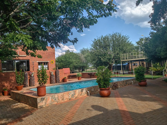 Others 3, Kono Kono Guesthouse, Waterberg