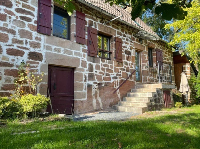 Primary image