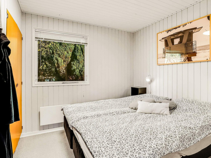 Bedroom 2, 6 Person Holiday Home in Vaeggerlose, Guldborgsund