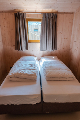 Room 4, Group Accommodation for 40 Guests, Weststellingwerf