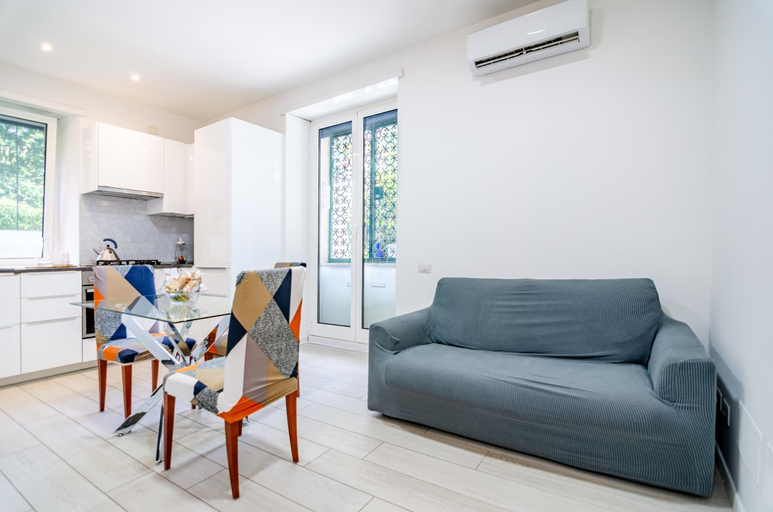 Others 5, Dimora Clodia-Casa intera con stanza privata e bagno in condivisione, Roma