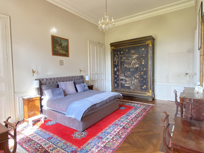 Room 2, Countryside Castle With Concierge Luxury, Sarthe