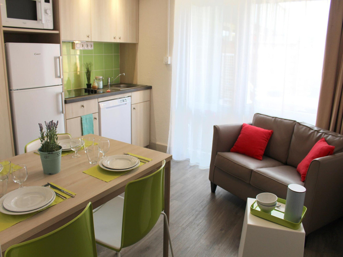 Dining 5, Family-friendly Retreat on the Opal Coast, Pas-de-Calais