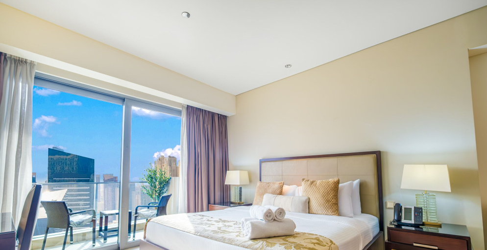 Room 4, LUX The JW Marina Studio 4, Dubai