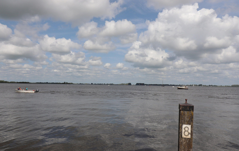 View from property 5, Houseboat With Sauna and Fantastic View, Sneek