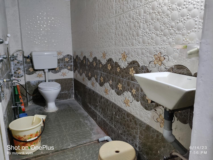 Others 4, Hotel maruti palace, Ujjain