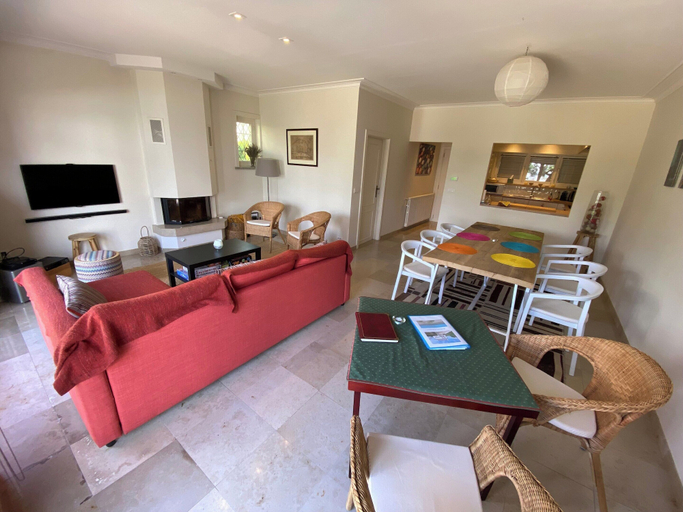 Living room, Family Home Near Beach in Golden Triangle, West-Vlaanderen