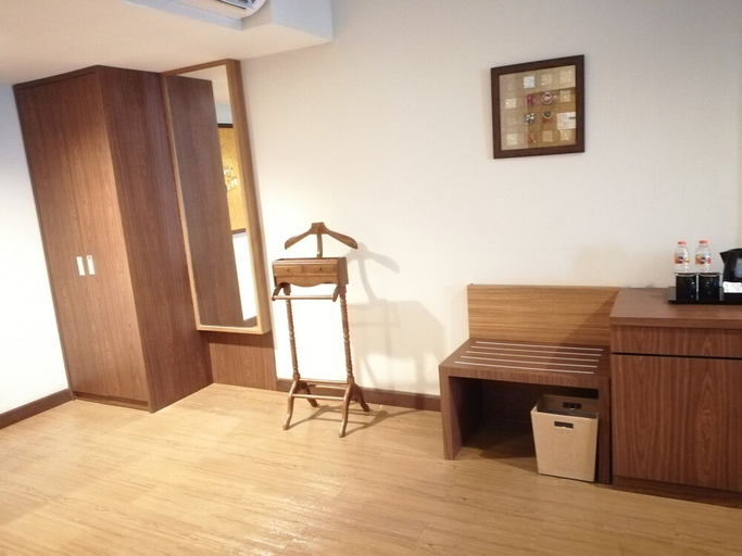 living_room 6
