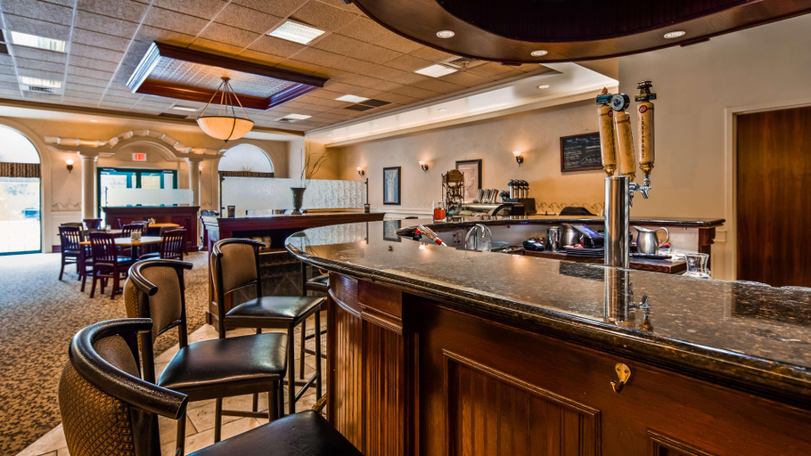 Others 5, Best Western Plus Orillia Hotel, Simcoe