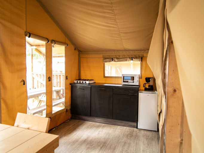 Room 2, Cozy Glamping Tent in Ardennes, Luxembourg