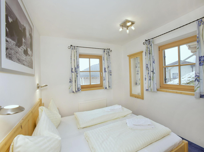 Room 2, Wald im Pinzgau Tranquil Getaway, Zell am See