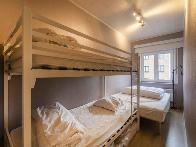 Room 4, Cosy Renovated Flat on the Seafront, West-Vlaanderen
