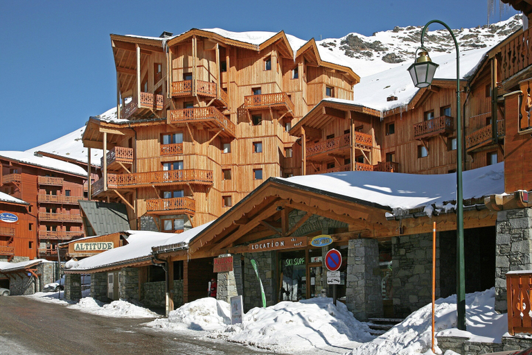 Primary image, Chalet in Val Thorens Near Ski Slopes, Savoie
