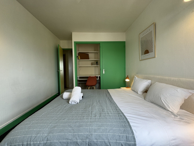 Room 4, Apartment in Le Mans Near 24H Circuit, Sarthe
