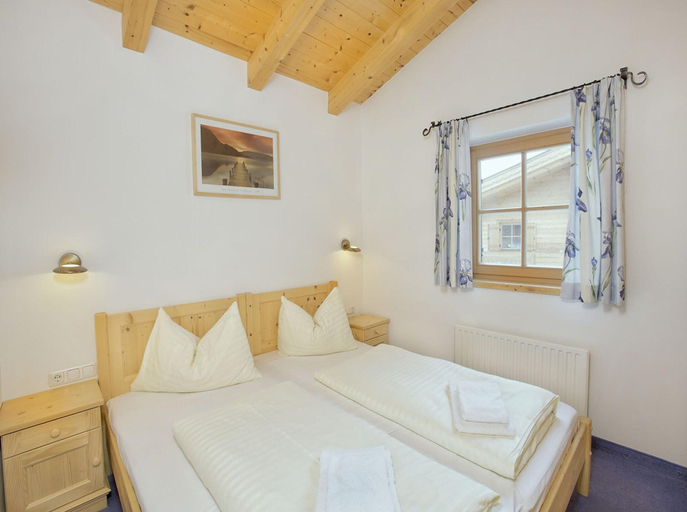 Room 5, Wald im Pinzgau Tranquil Getaway, Zell am See