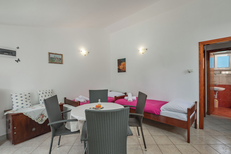Living room 2, Peaceful Retreat Apartments With Terrace, Marčana