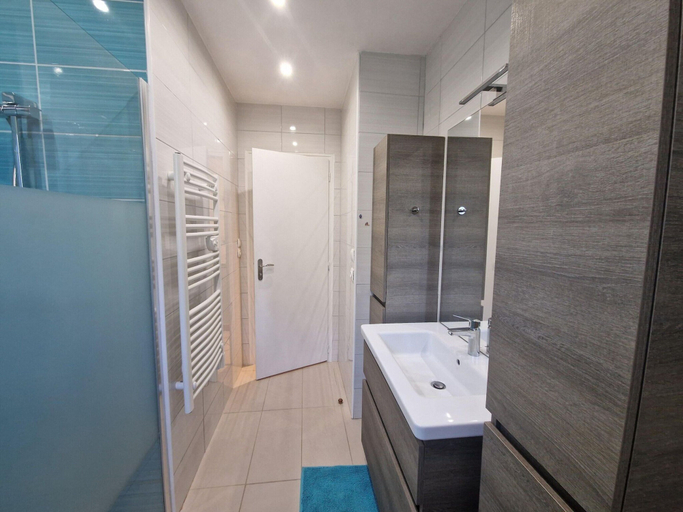 Bathroom 3, Holiday Home in Binic Near Sandy Beach, Côtes-d'Armor
