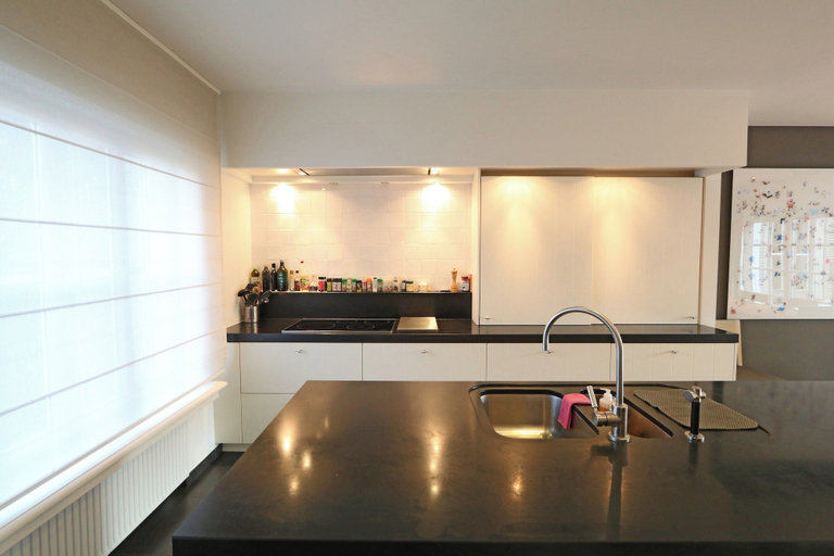 Private kitchen 4, Villa in Het Zoute Near Zwin Reserve, West-Vlaanderen