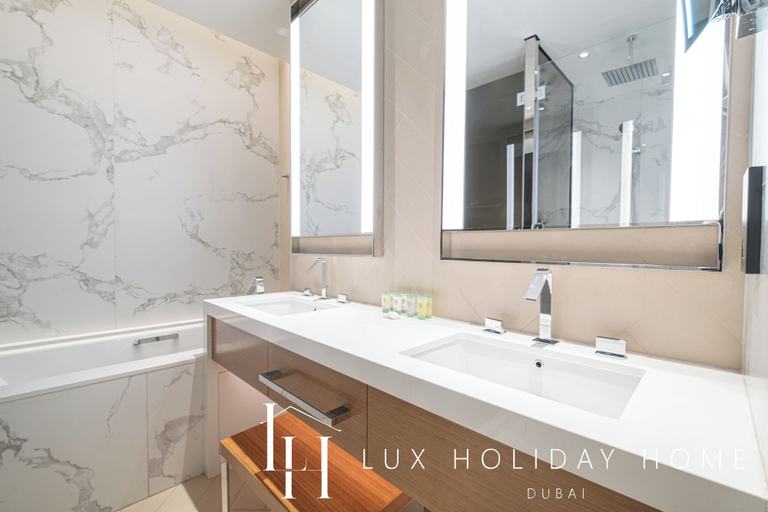 Bathroom 3, LUX The Address Opera Downtown Suite, Dubai