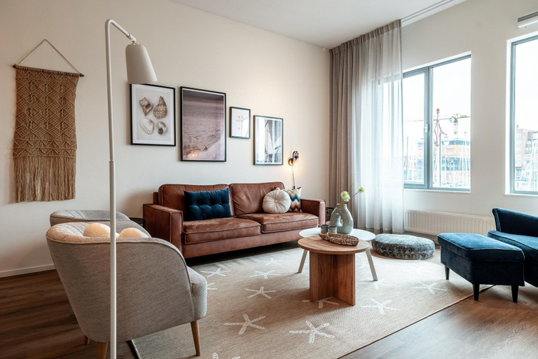 Living room 2, Beautiful Apartment With Harbour Views, The Hague
