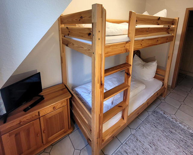 Room 5, Apartment in Winterberg near Bobsleigh Run, Hochsauerlandkreis