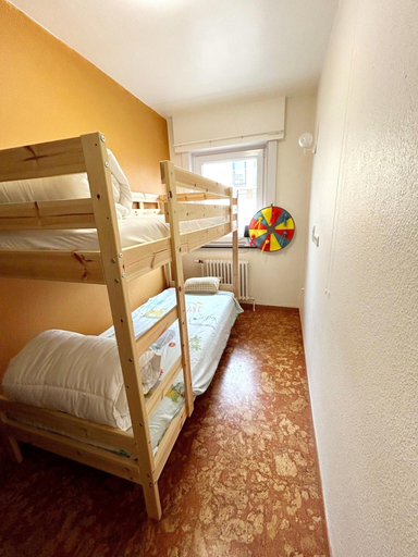 Room 5, Apartment 700 Meters From Baldus Beach, West-Vlaanderen