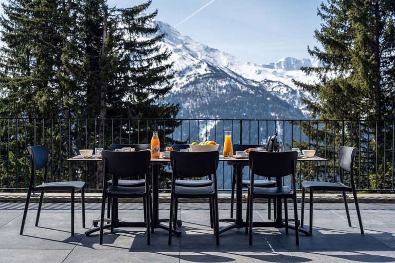 Outdoor dining 4, Holiday Home in La Rosiere Near Ski Slopes, Savoie