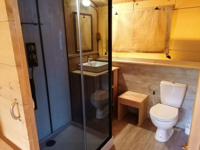 Bathroom 4, Family-friendly Tent in Dochamps, Luxembourg