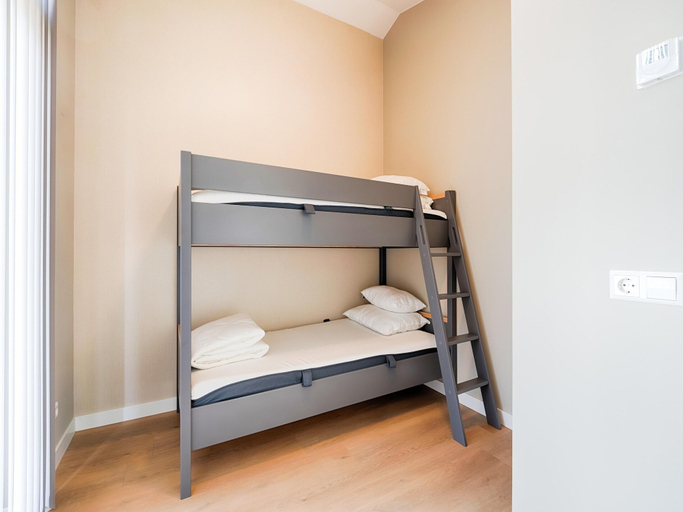 Room 5, Modern Family Getaway in Oud Ade, Alkemade