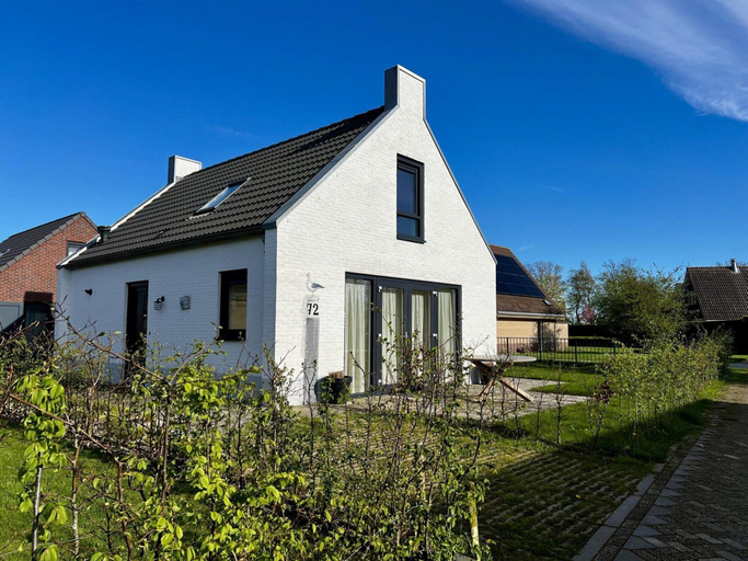 Primary image, Stunning villa near beaches and golf course, Harenkarspel