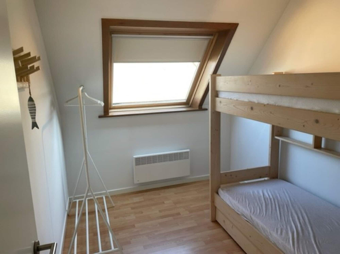 Room 2, Duplex Flat in Koksijde With sun Terraces, West-Vlaanderen
