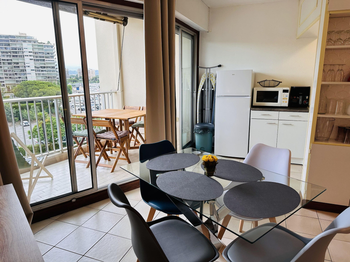 Room 2, Studio With a Shared Pool Near the Beaches - 2244, Alpes-Maritimes