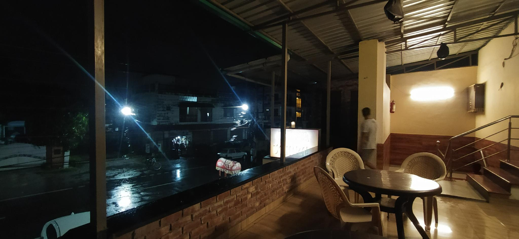 Others 1, Hotel Samrat, Dehradun
