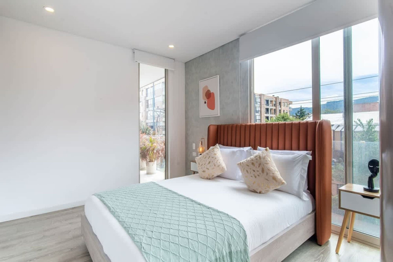 Room 5, Amazing 1BR in Usaqu n, Santafé de Bogotá
